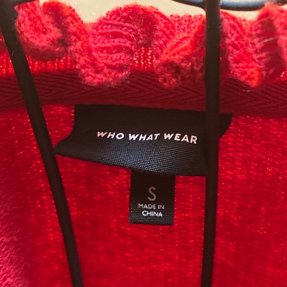 ๐ NWOT Red Ruffle Trim Sweater Jumper Sz S - Picture 3 of 5